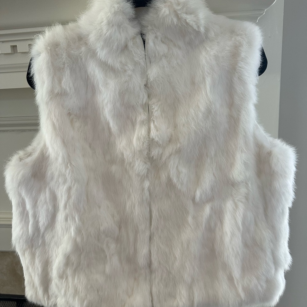 White Fur Vest - Women Jackets & Coats
